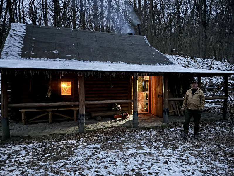 2025.02.15_17.42.21
uuž sa stmieva
