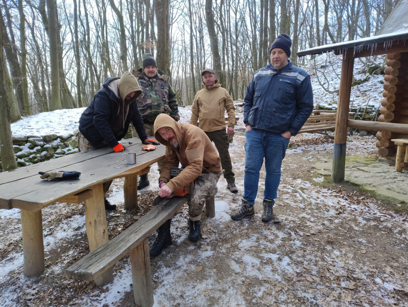 R57RP_DiviačaZátoka_20250216_120419273
Pila nejde :(
